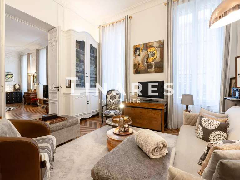 Appartement Marseille 6e - 3 chambres - 211m²
