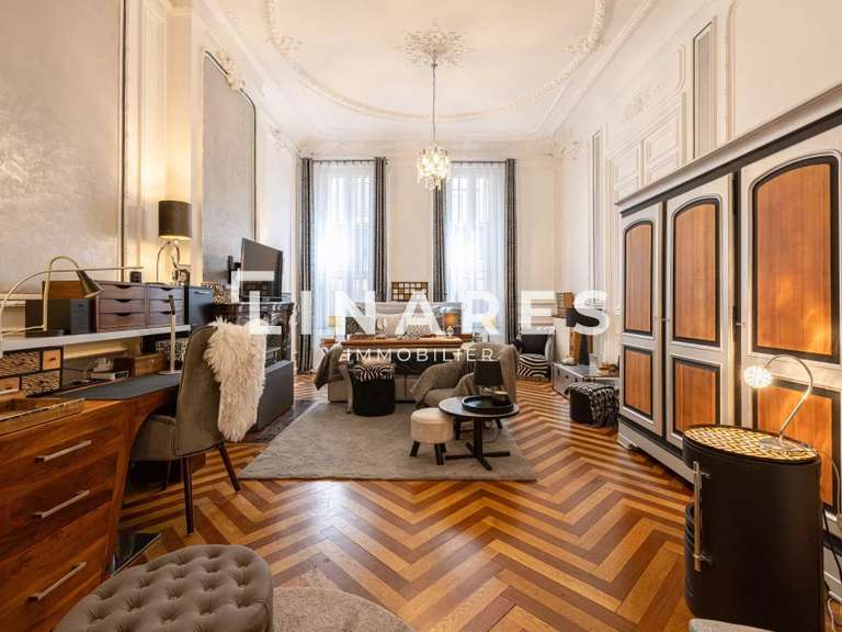 Appartement Marseille 6e - 3 chambres - 211m²