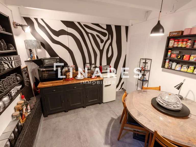 Appartement Marseille 6e - 3 chambres - 211m²