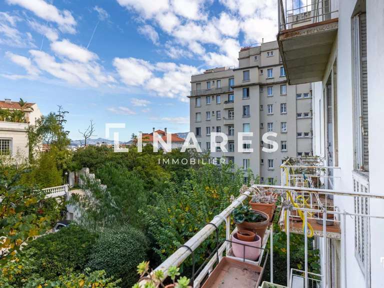 Appartement Marseille 6e - 4 chambres - 211m²