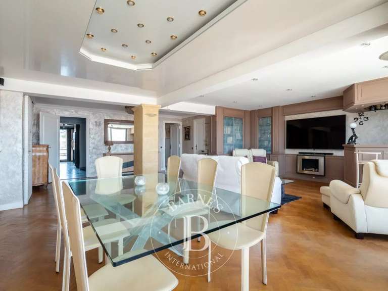 Appartement Marseille 6e - 4 chambres - 155m²