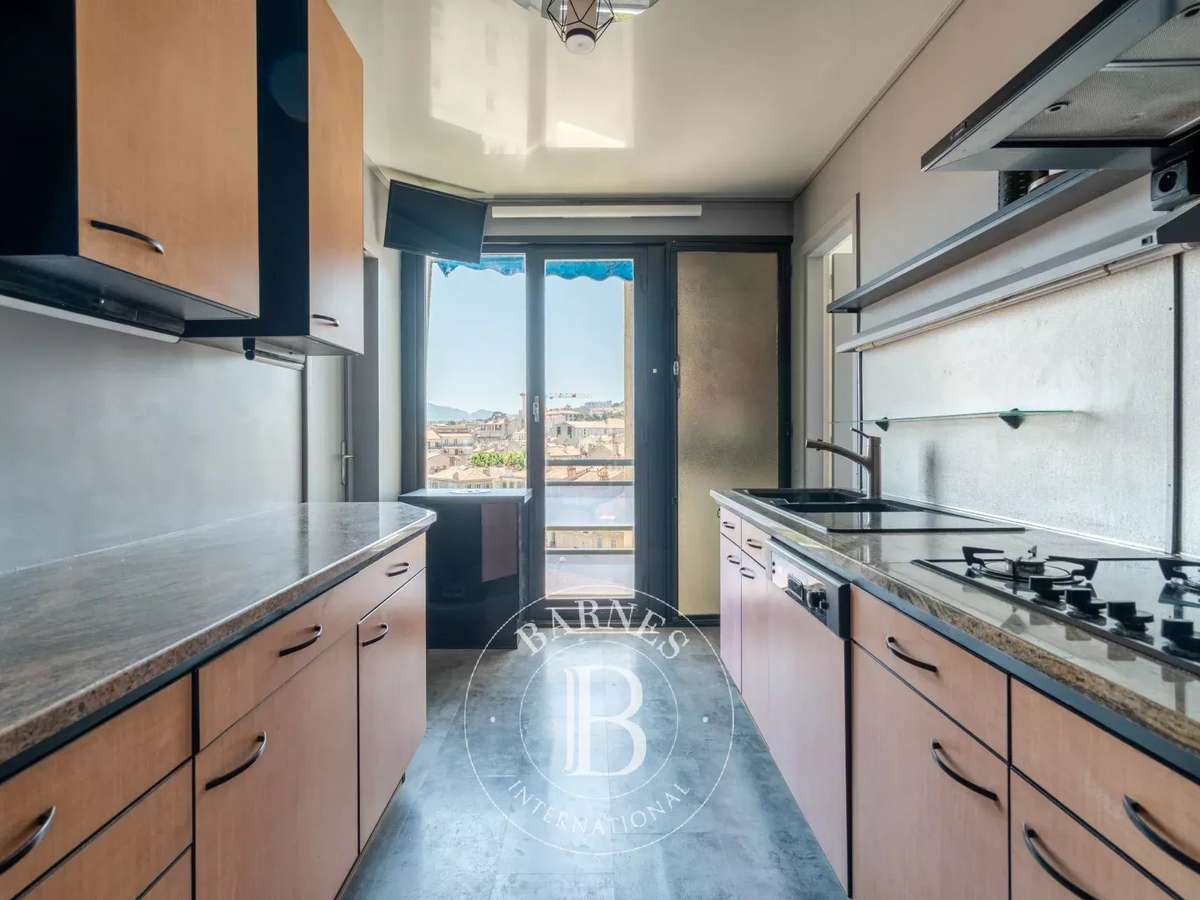 Appartement Marseille 6e