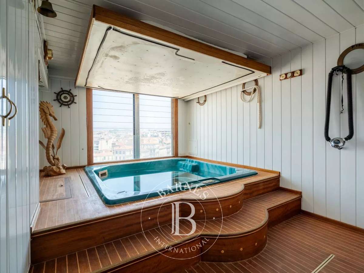 Appartement Marseille 6e