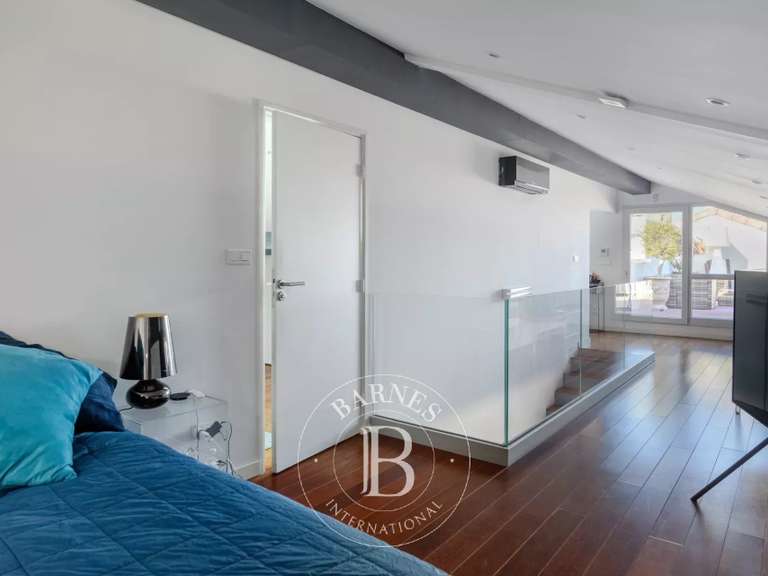 Appartement Marseille 6e - 3 chambres - 183m²