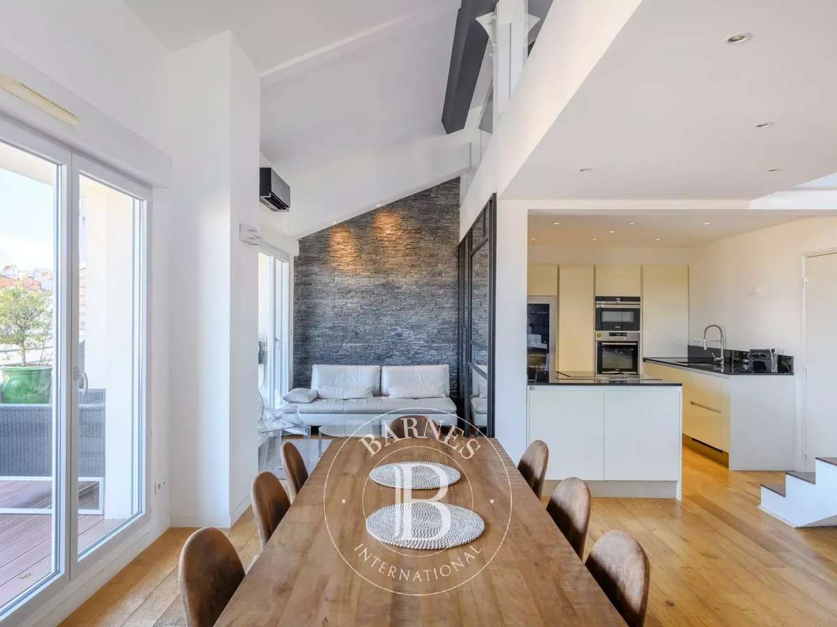 Appartement Marseille 6e