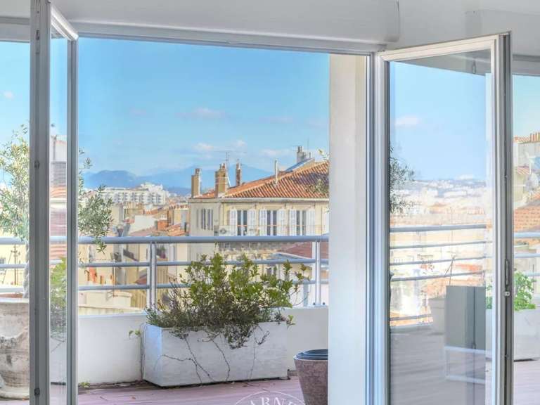 Appartement Marseille 6e - 3 chambres - 183m²
