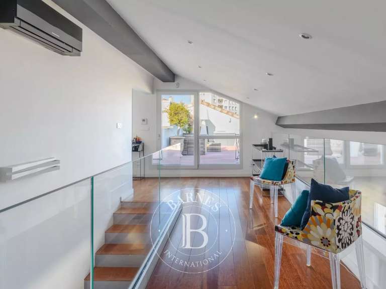 Apartment Marseille 6e - 4 bedrooms - 183m²