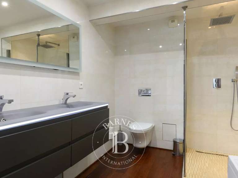 Appartement Marseille 6e - 3 chambres - 183m²