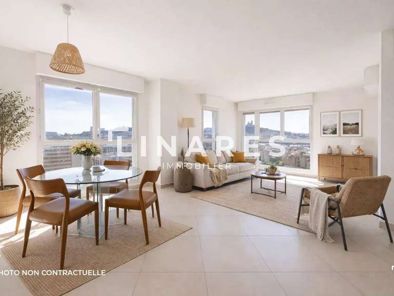 Appartement Marseille 6e - 2 chambres - 84m²