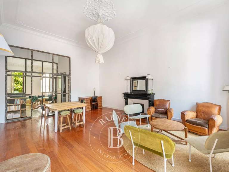 Appartement Marseille 6e - 5 chambres - 238m²