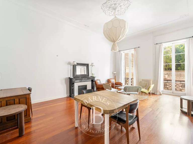 Appartement Marseille 6e - 5 chambres - 238m²