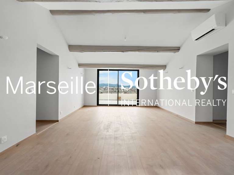 Appartement Marseille 6e - 2 chambres - 128m²