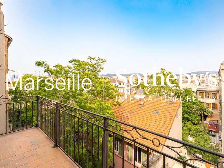 Appartement Marseille 6e - 4 chambres - 194m²
