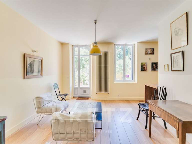 Appartement Marseille 6e - 3 chambres - 115m²
