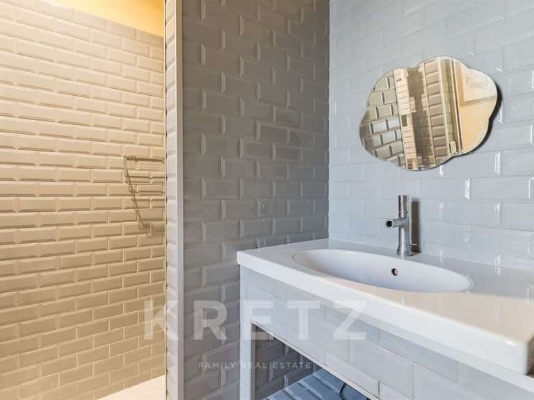 Appartement Marseille 6e - 3 chambres - 115m²