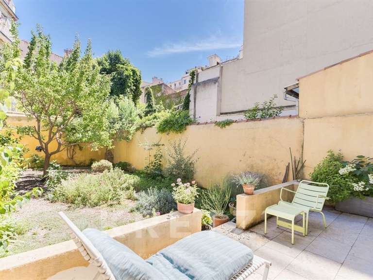 Appartement Marseille 6e - 3 chambres - 115m²