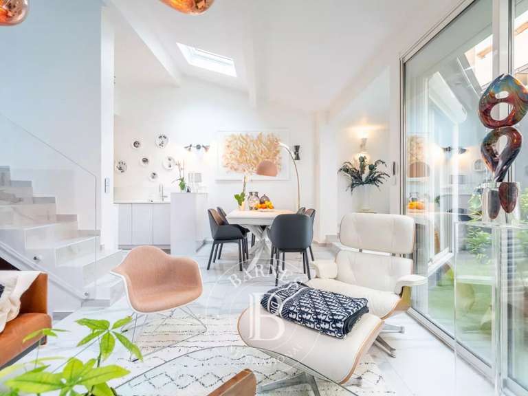 Appartement Marseille 6e - 3 chambres - 137m²