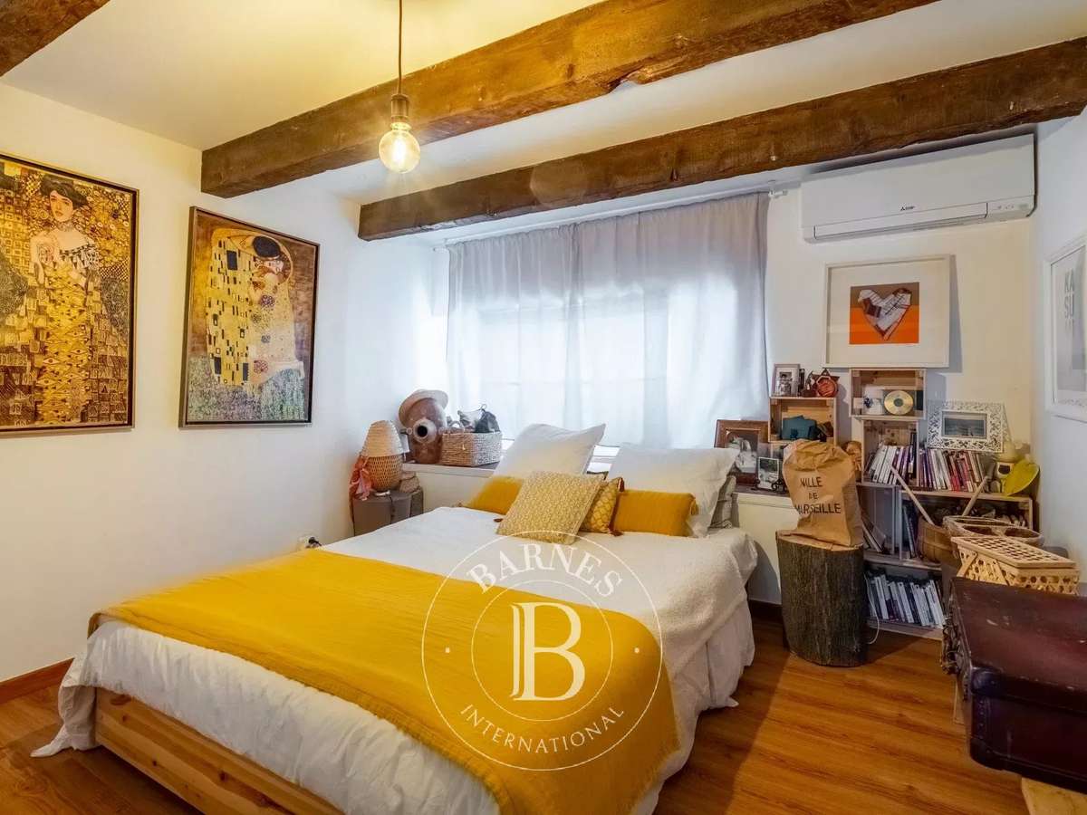 Apartment Marseille 6e