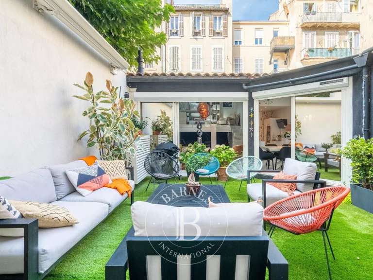 Appartement Marseille 6e - 3 chambres - 137m²
