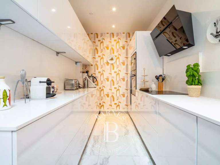 Appartement Marseille 6e - 3 chambres - 137m²