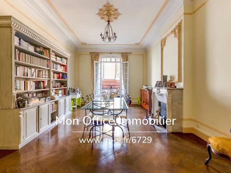 Appartement Marseille 6e - 5 chambres - 215m²