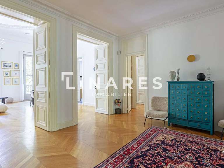 Appartement Marseille 6e - 2 chambres - 155m²