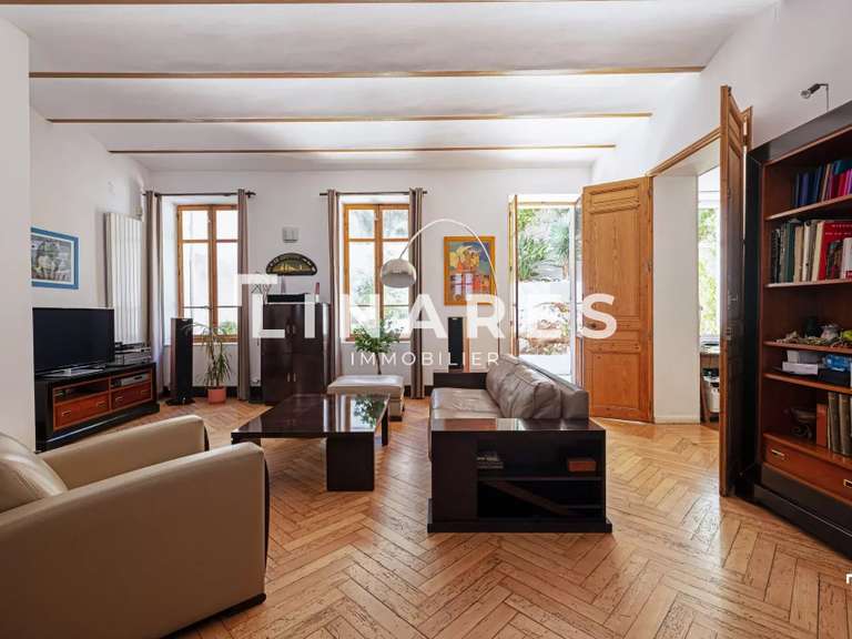 Appartement Marseille 6e - 3 chambres - 123m²