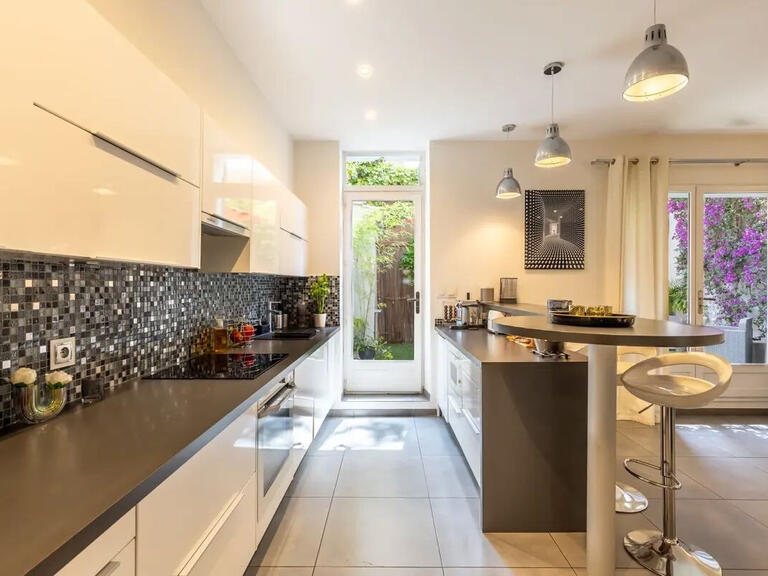 Maison Marseille 6e - 4 chambres - 130m²