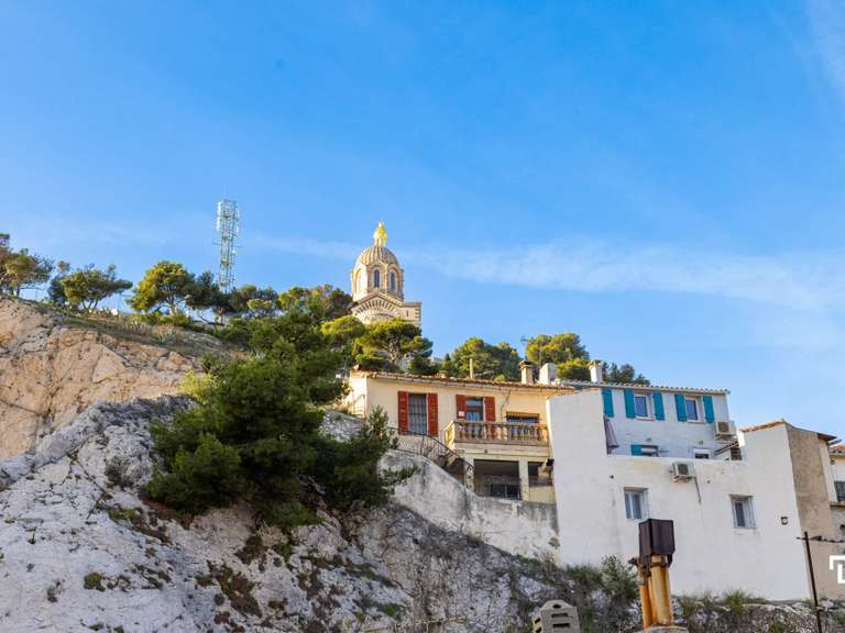 Maison Marseille 6e - 5 chambres - 119m²