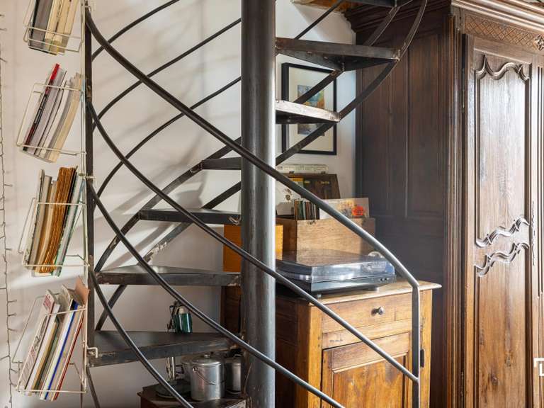 Maison Marseille 6e - 5 chambres - 119m²