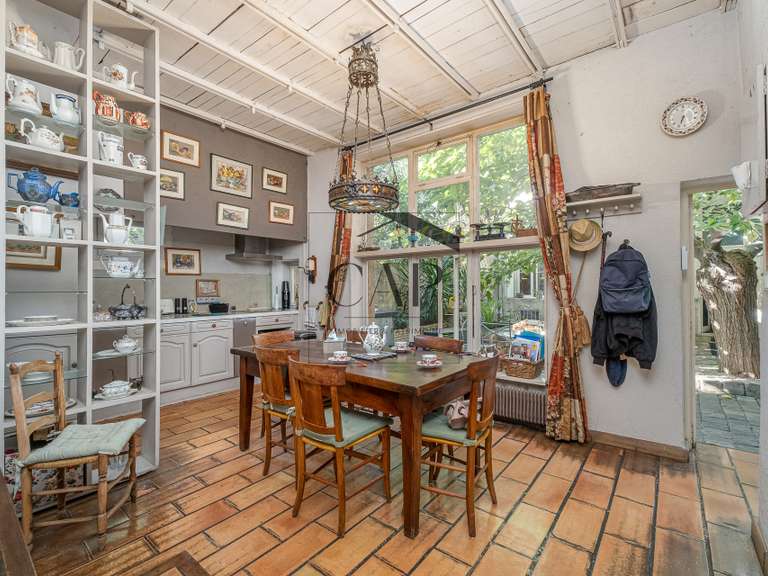 Maison Marseille 6e - 3 chambres - 176m²