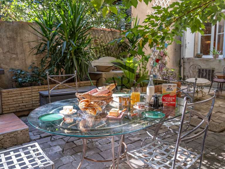 Maison Marseille 6e - 3 chambres - 176m²