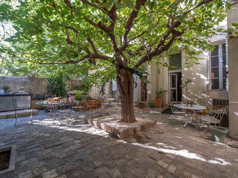 Maison Marseille 6e - 3 chambres - 176m²