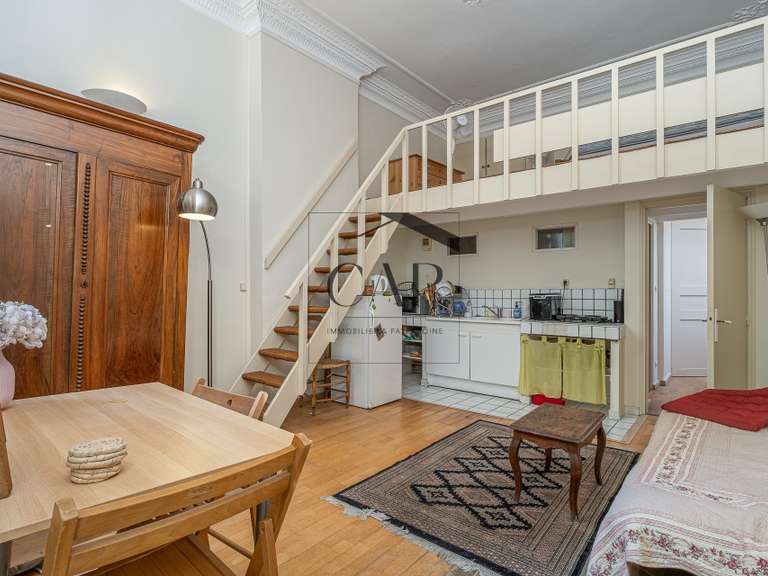 Maison Marseille 6e - 3 chambres - 176m²