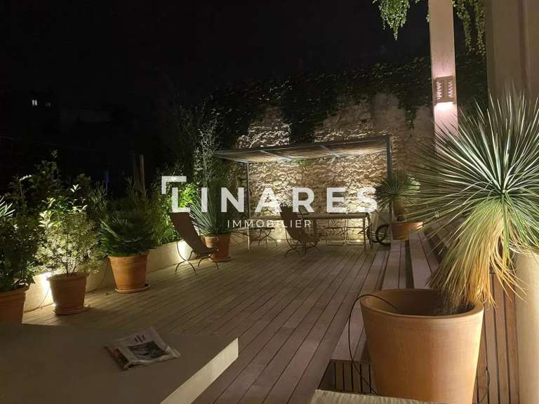 Maison Marseille 6e - 4 chambres - 155m²