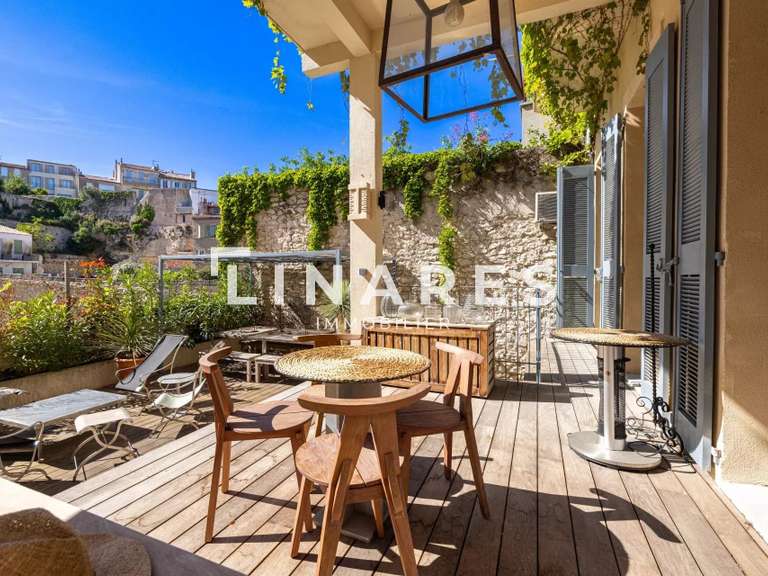 Maison Marseille 6e - 4 chambres - 155m²