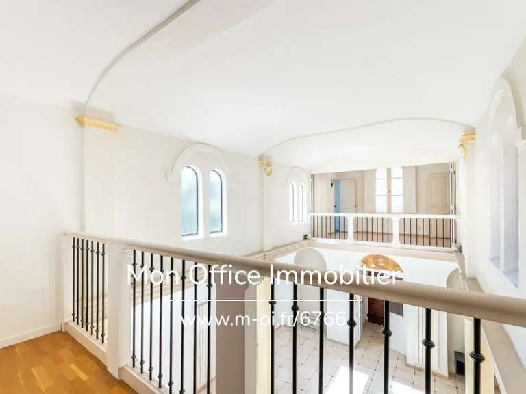 Maison Marseille 6e - 5 chambres - 210m²