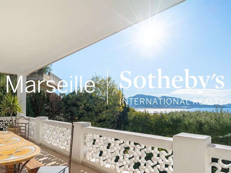 Appartement avec Vue sur mer Marseille 7e - 4 chambres - 173m²