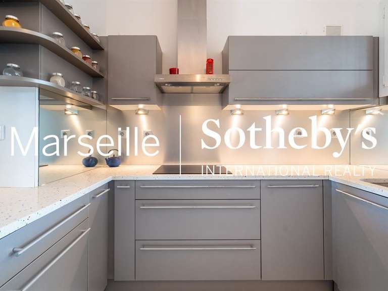 Appartement avec Vue sur mer Marseille 7e - 4 chambres - 173m²