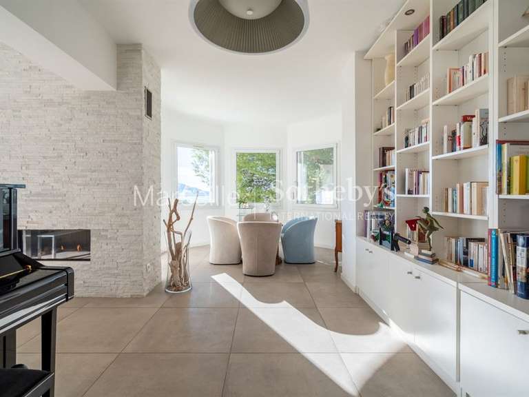 Appartement avec Vue sur mer Marseille 7e - 4 chambres - 173m²