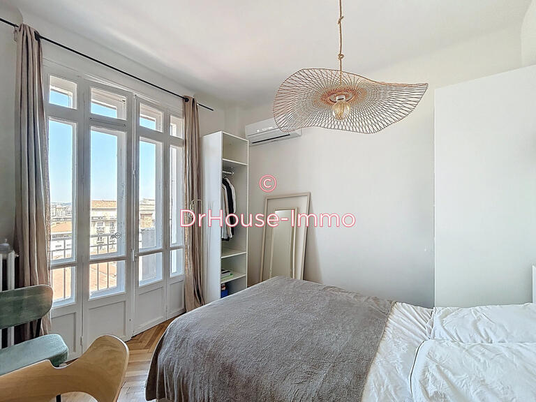 Appartement Marseille 7e - 2 chambres - 95m²