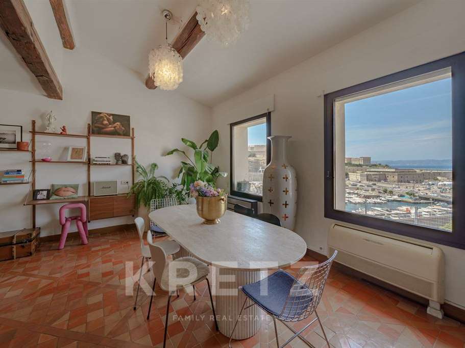 Apartment Marseille 7e