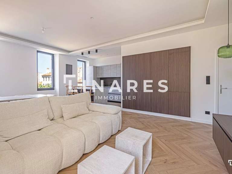 Appartement Marseille 7e - 2 chambres - 83m²
