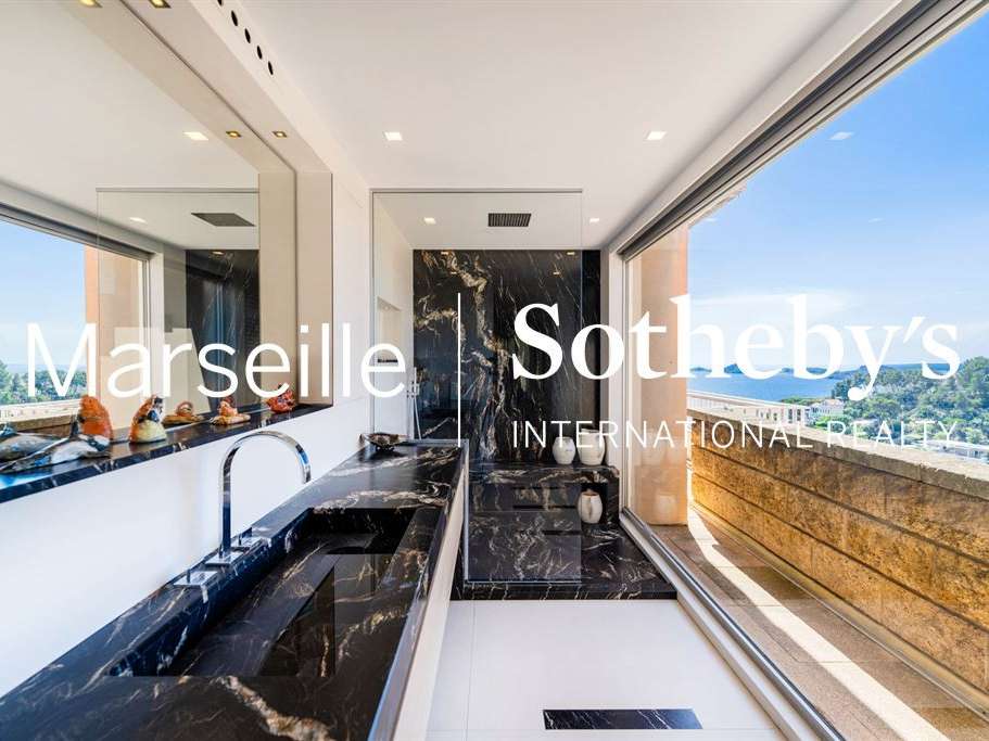 Apartment Marseille 7e