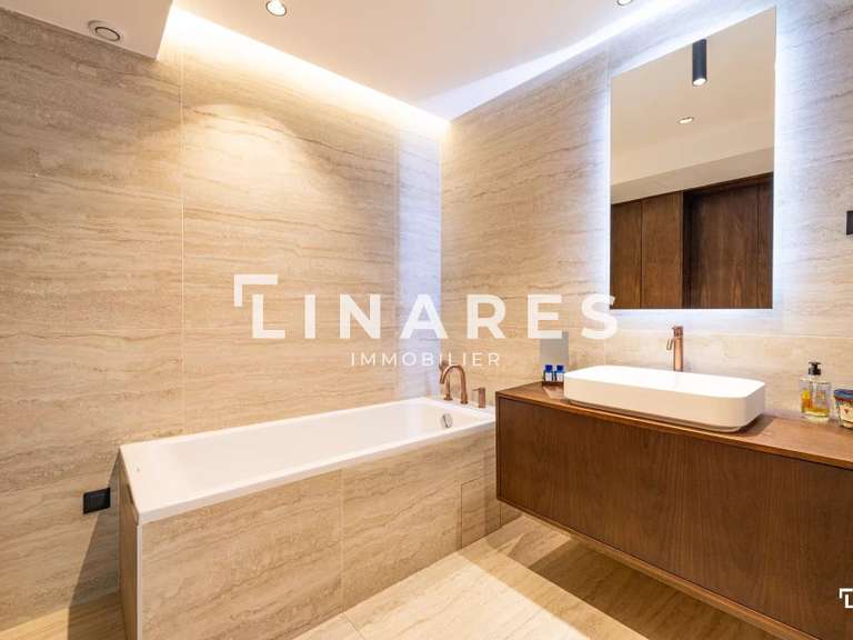 Appartement Marseille 7e - 3 chambres - 121m²