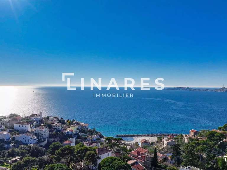 Appartement Marseille 7e - 3 chambres - 121m²