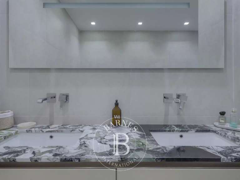 Appartement Marseille 7e - 3 chambres - 118m²