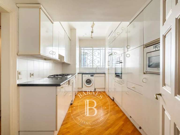 Apartment Marseille 7e - 3 bedrooms - 200m²