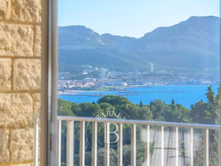 Appartement avec Vue sur mer Marseille 7e - 3 chambres - 104m²