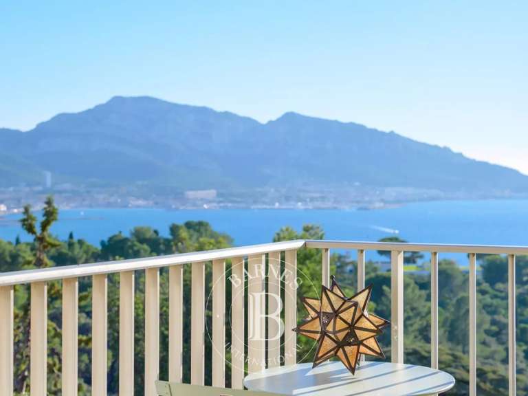 Appartement avec Vue sur mer Marseille 7e - 3 chambres - 104m²